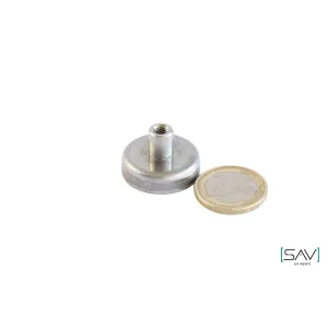 Ferrite pot magnet with threaded bushing SAV-webshop.nl